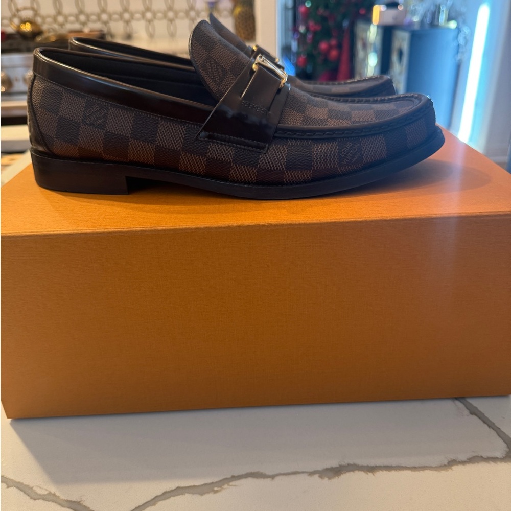 Men's Louis Vuitton Loafers - Picture 2 of 10